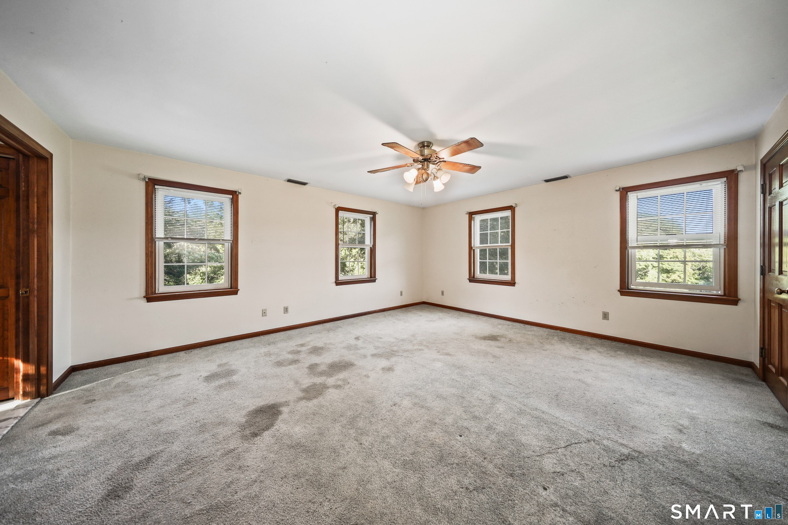 69 Nonnewaug Road Woodbury CT 06798
