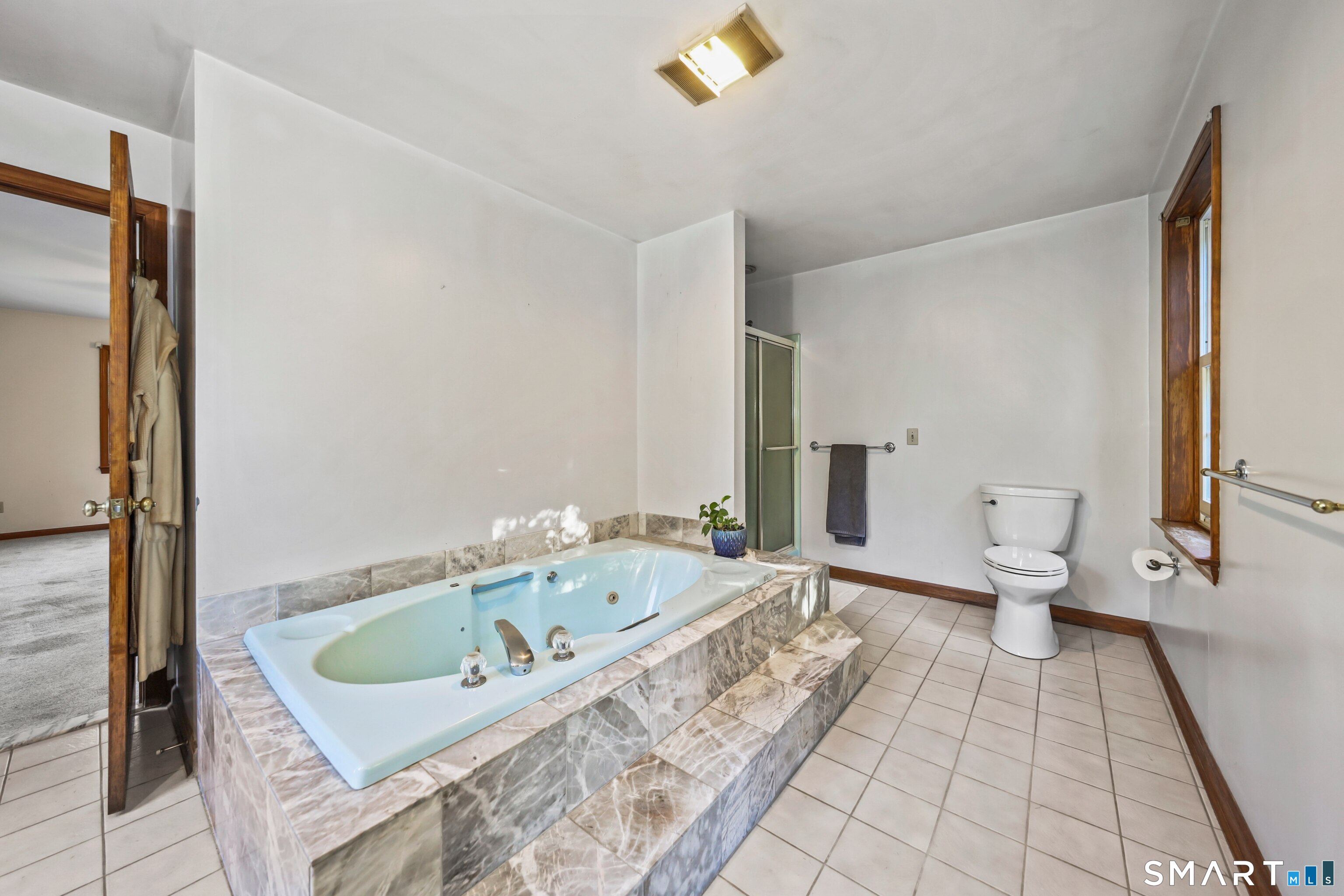 69 Nonnewaug Road Woodbury CT 06798