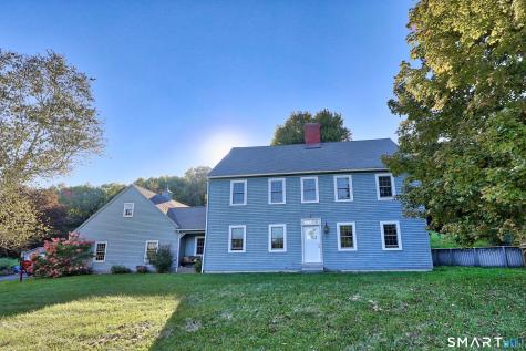 69 Nonnewaug Road Woodbury CT 06798