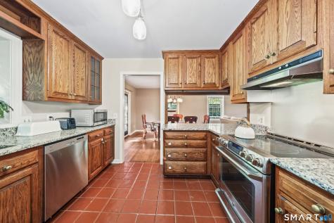 69 Nonnewaug Road Woodbury CT 06798