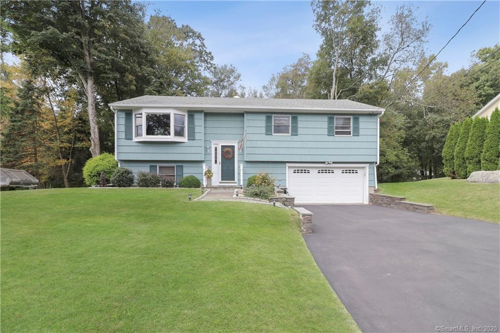 27 Perry Drive New Milford CT 06776