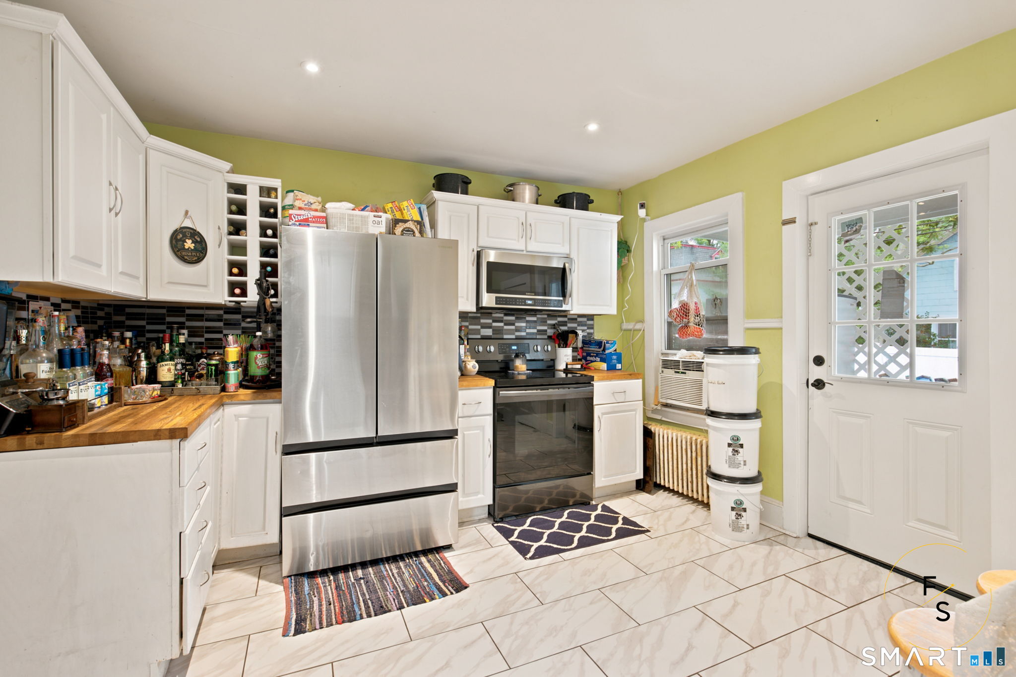 182 Broad Street Norwich CT 06360
