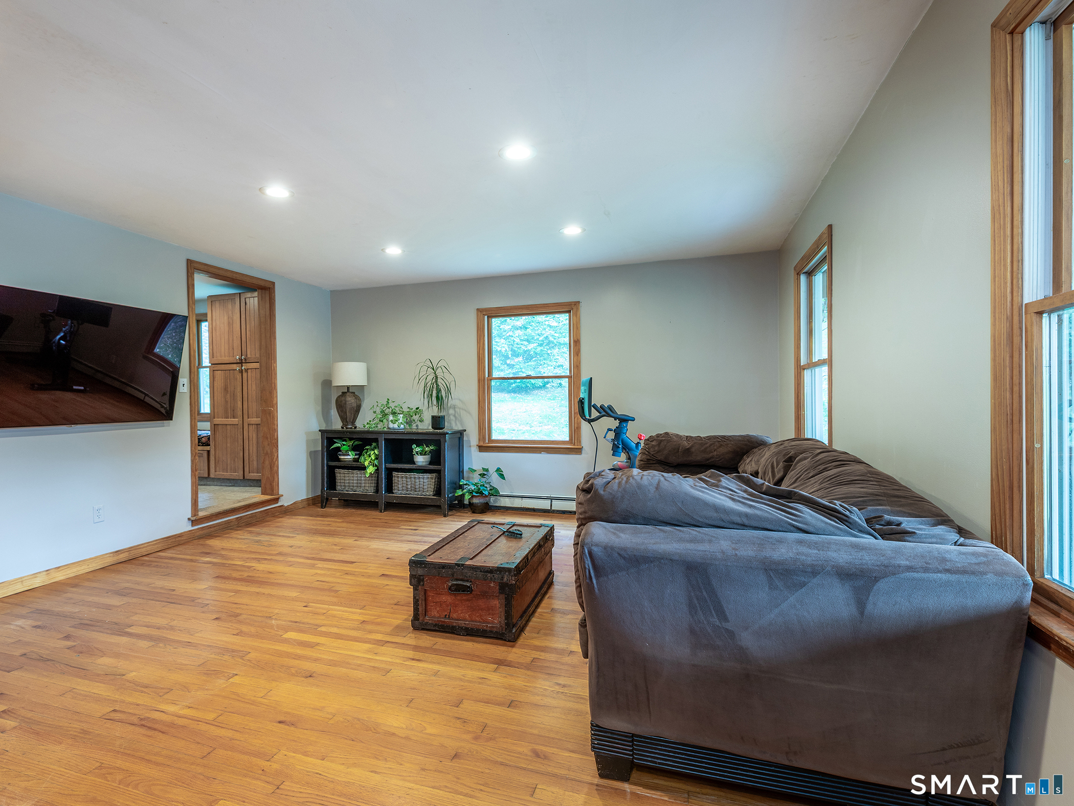 28 Curtiss Hill Road Morris CT 06763