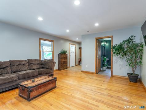 28 Curtiss Hill Road Morris CT 06763