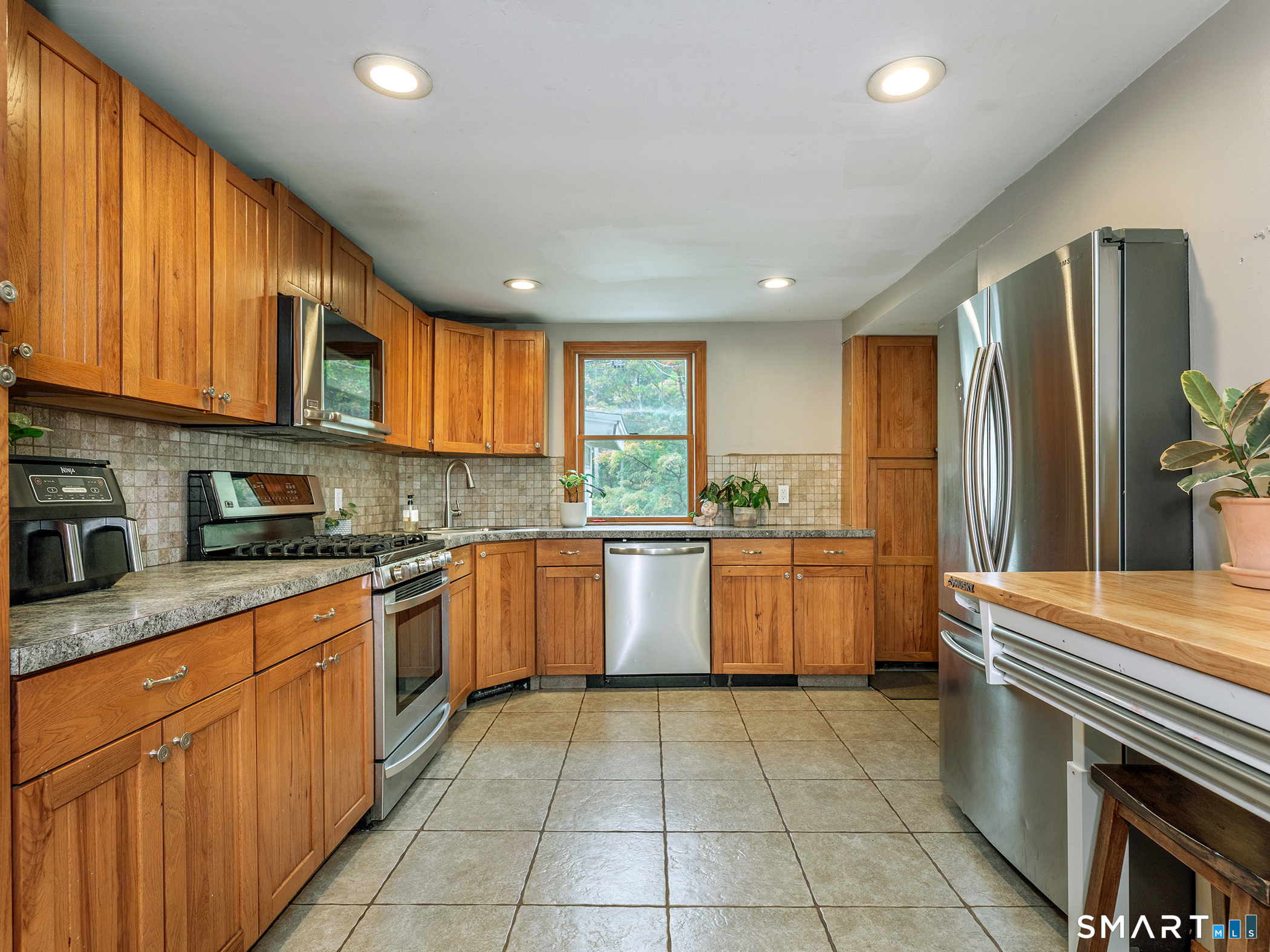 28 Curtiss Hill Road Morris CT 06763
