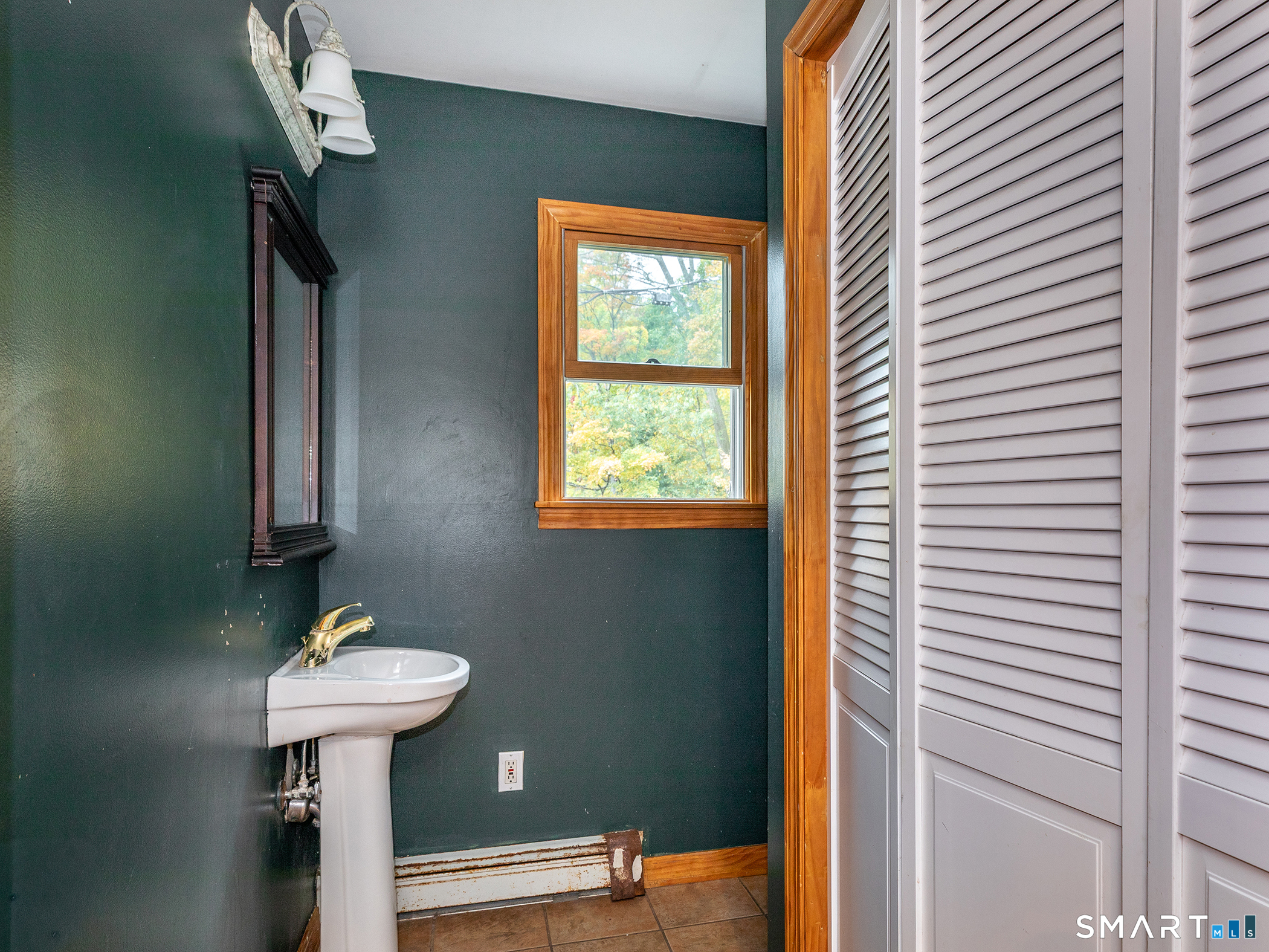 28 Curtiss Hill Road Morris CT 06763