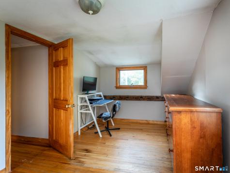 28 Curtiss Hill Road Morris CT 06763