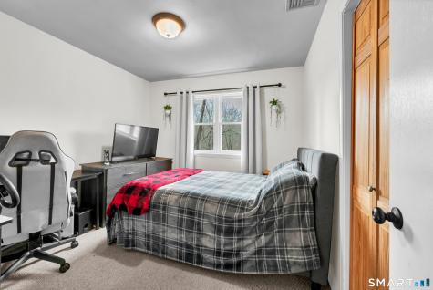 13 Pocono Road Newtown CT 06470