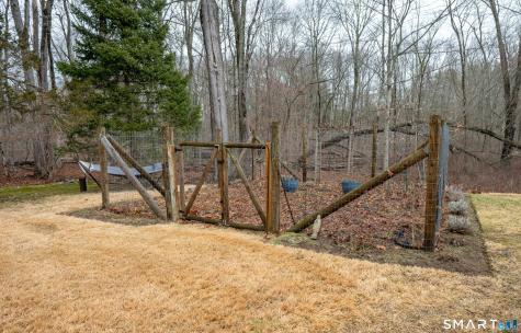 13 Pocono Road Newtown CT 06470