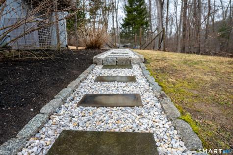 13 Pocono Road Newtown CT 06470
