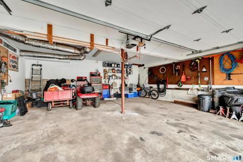 13 Pocono Road Newtown CT 06470