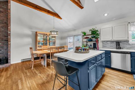 13 Pocono Road Newtown CT 06470
