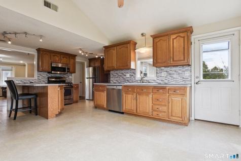 72 Briar Patch Drive Berlin CT 06037
