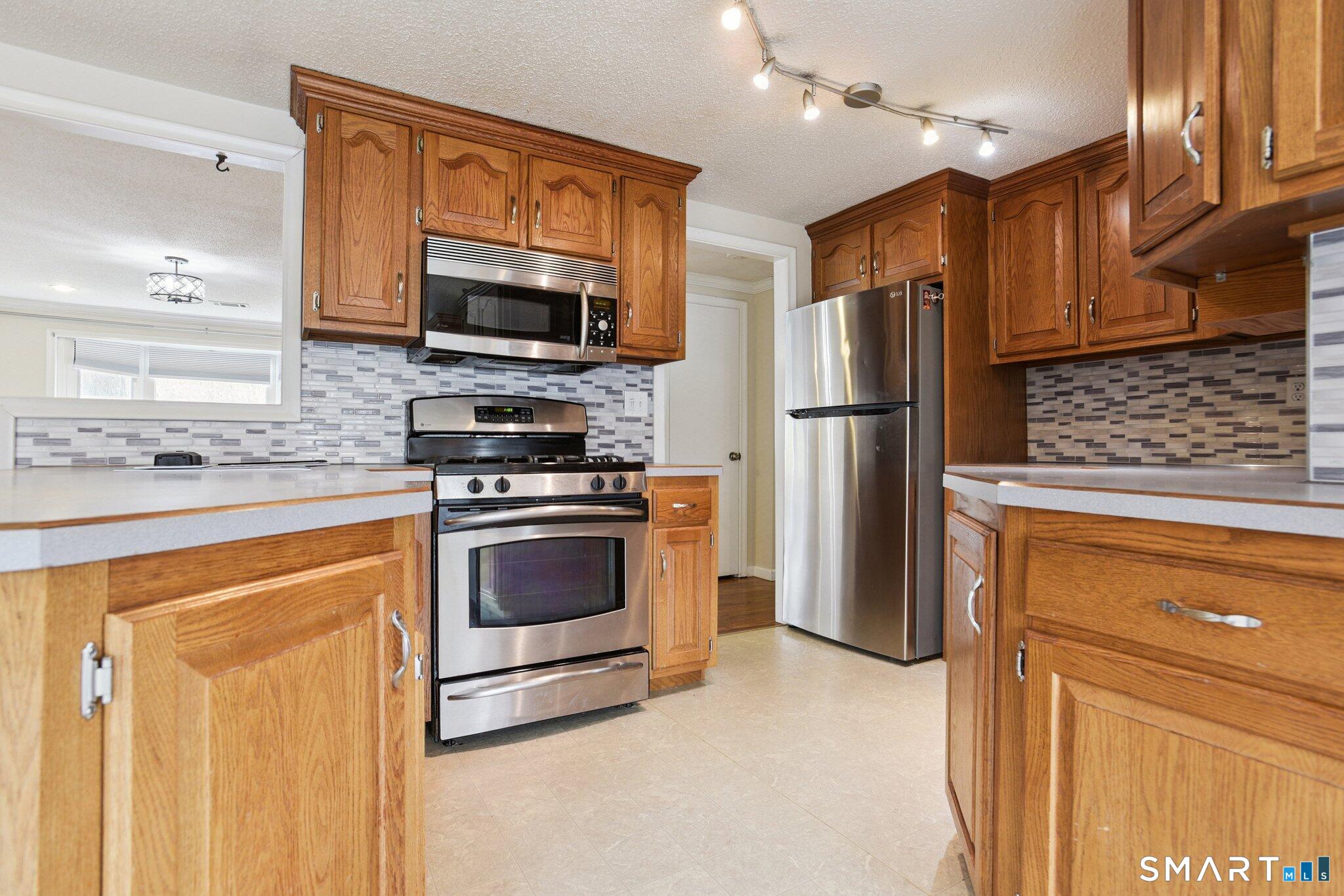 72 Briar Patch Drive Berlin CT 06037