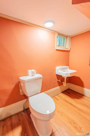 95 Beecher Road Woodbridge CT 06525
