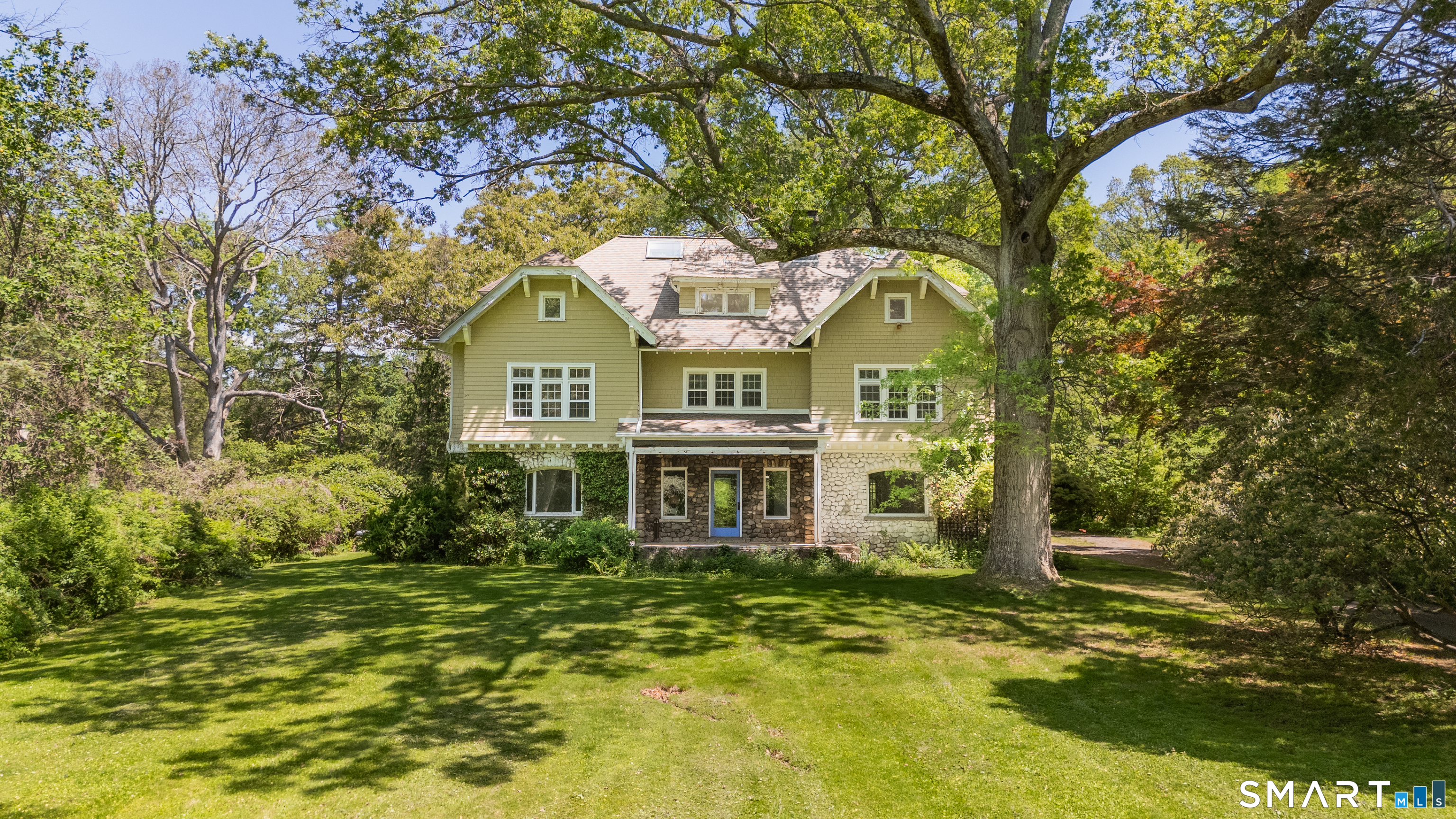 95 Beecher Road Woodbridge CT 06525