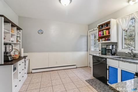 89 Alma Street Naugatuck CT 06770