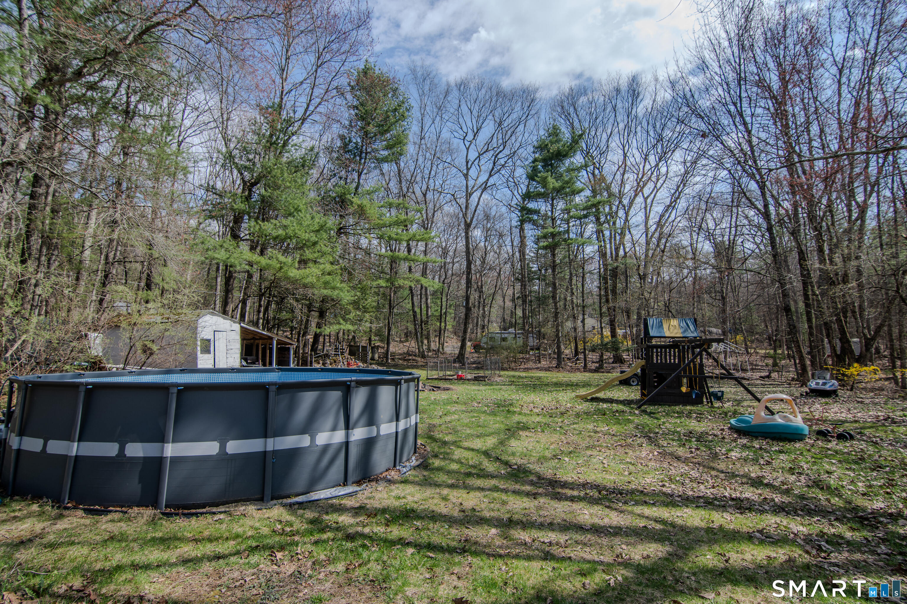 45 Navratil Road Willington CT 06279