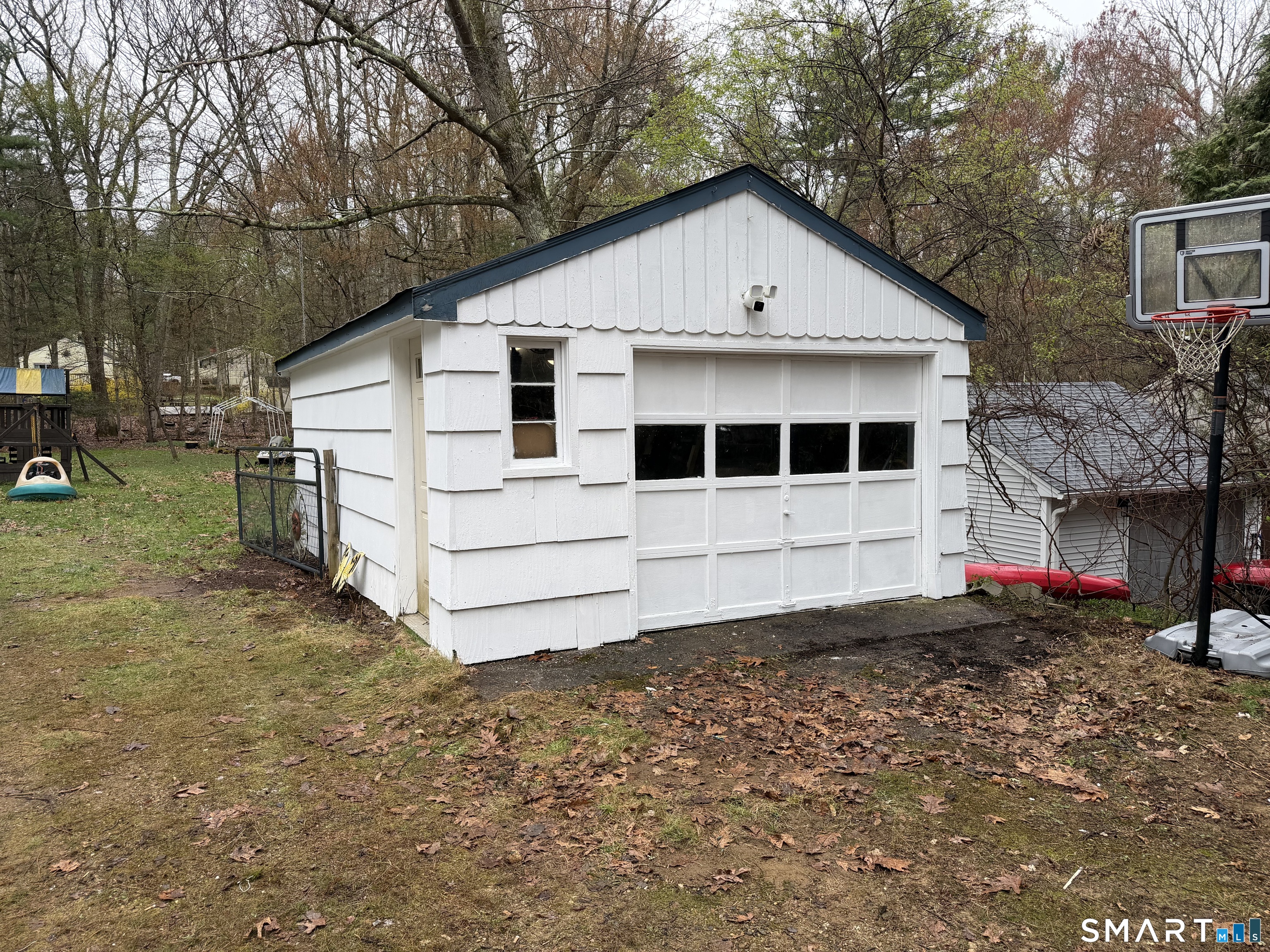 45 Navratil Road Willington CT 06279