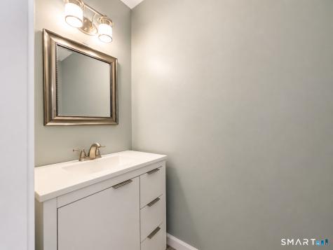 52 Grieb Trail Wallingford CT 06492