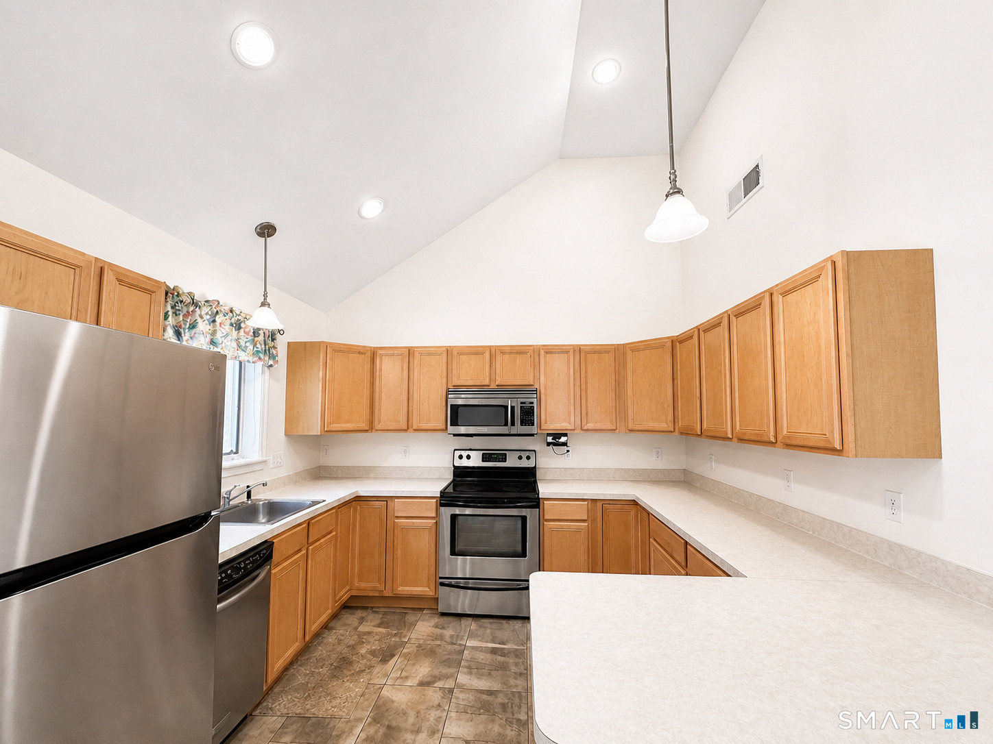 52 Grieb Trail Wallingford CT 06492