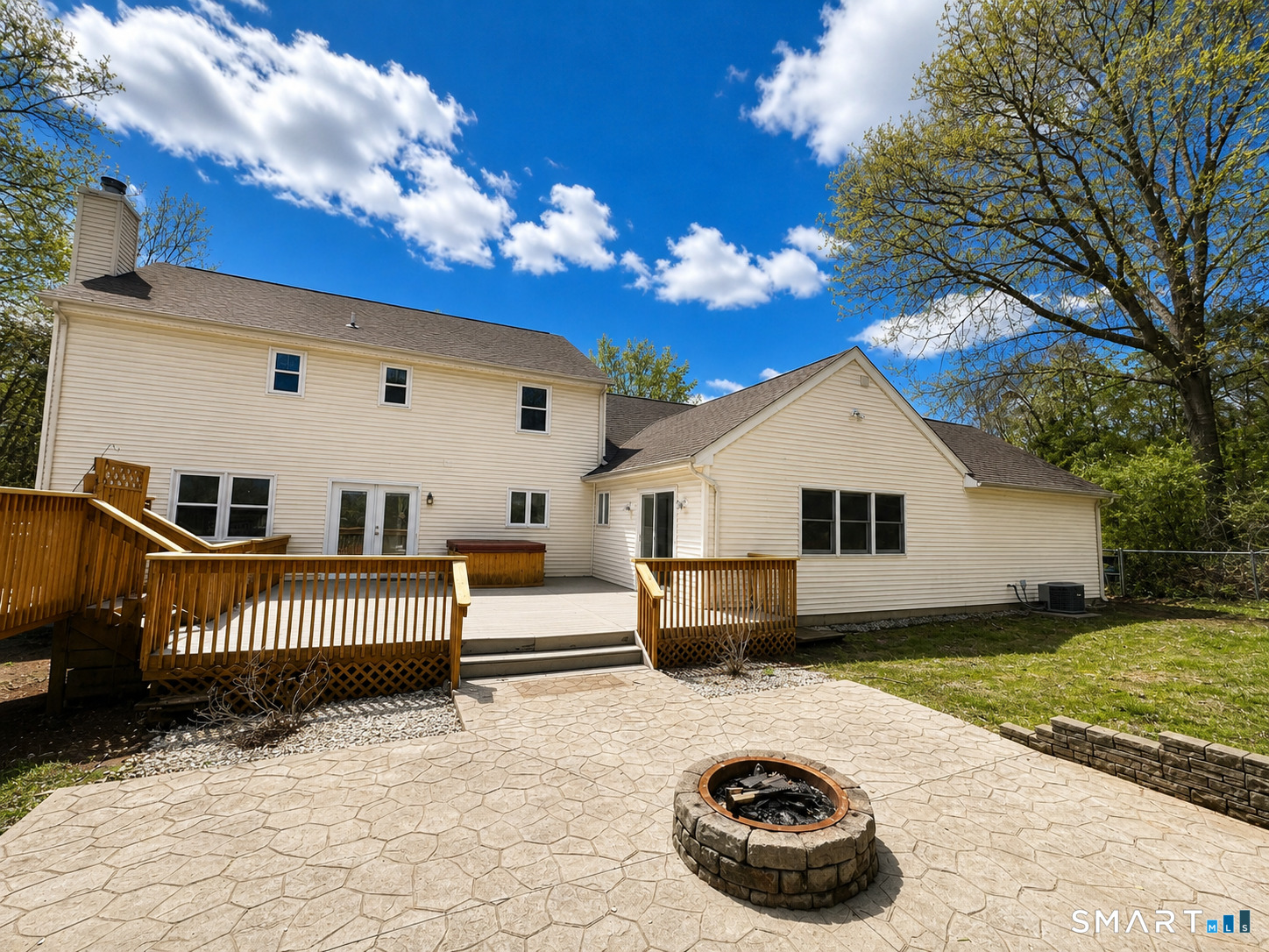 52 Grieb Trail Wallingford CT 06492