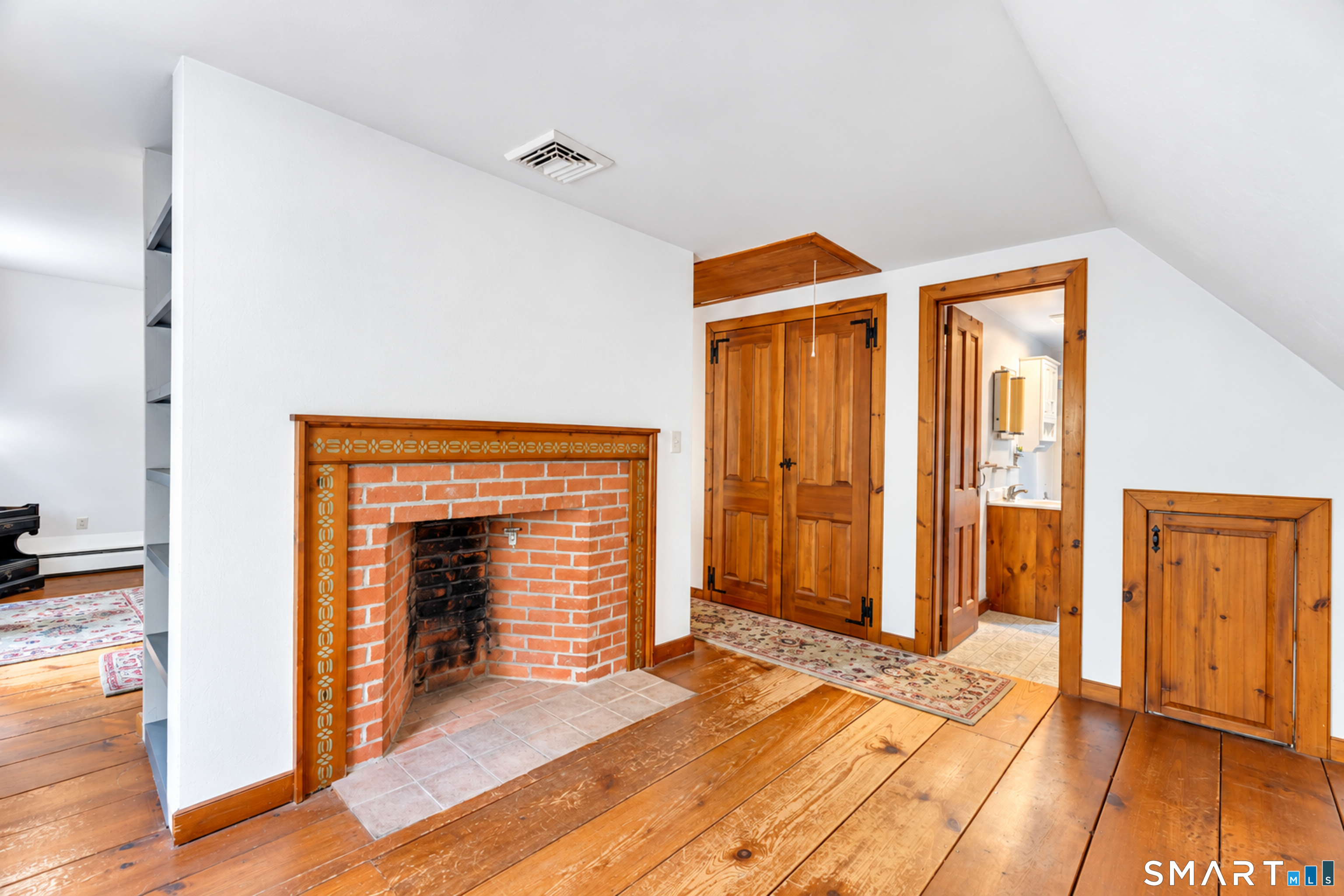 62-J Patricia Avenue North Stonington CT 06359
