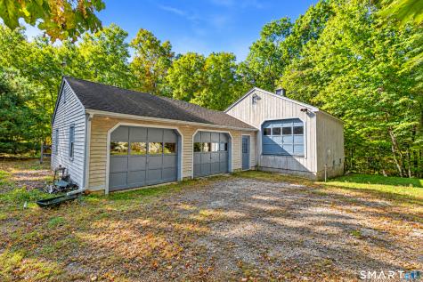 62-J Patricia Avenue North Stonington CT 06359