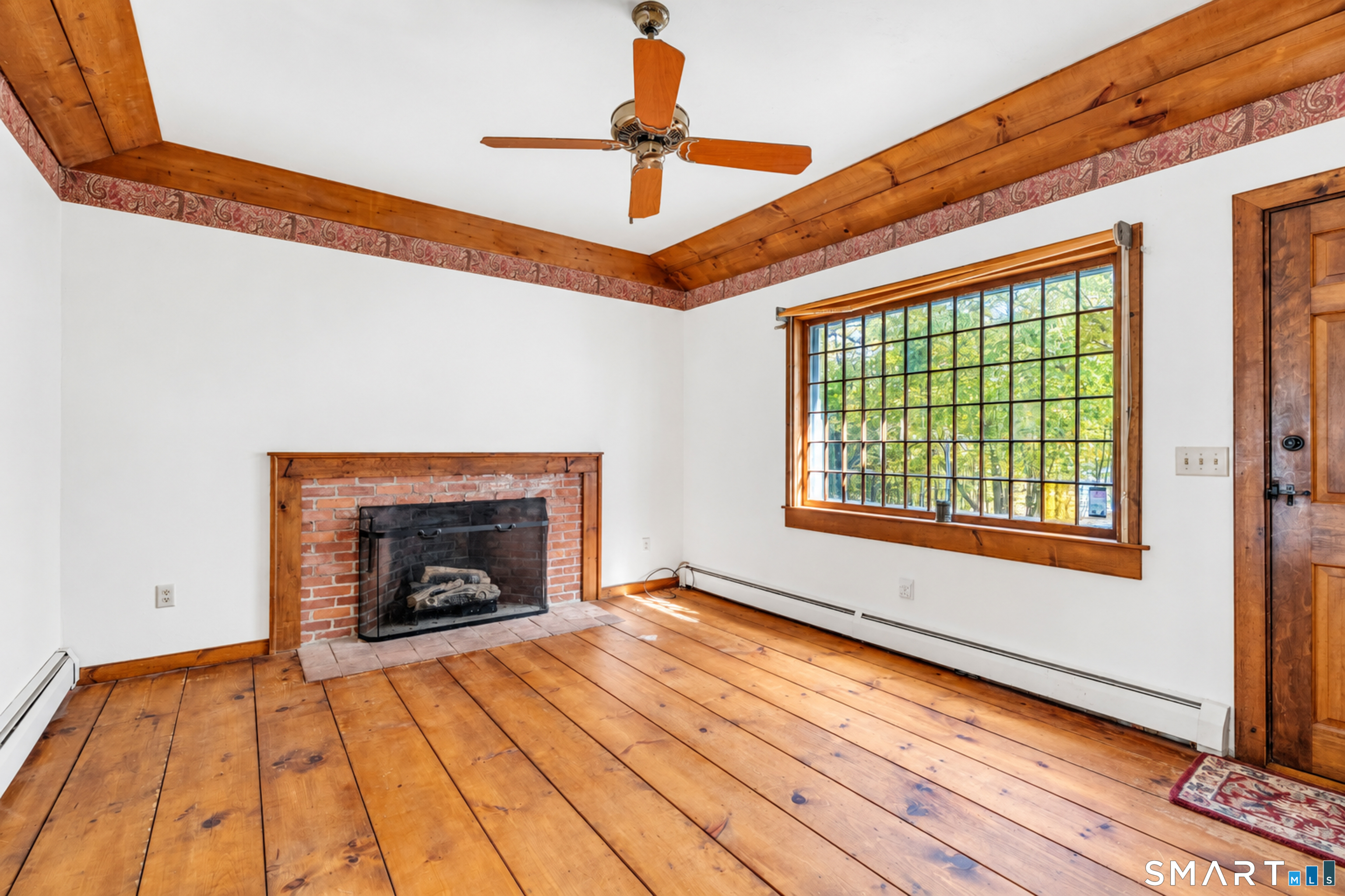 62-J Patricia Avenue North Stonington CT 06359