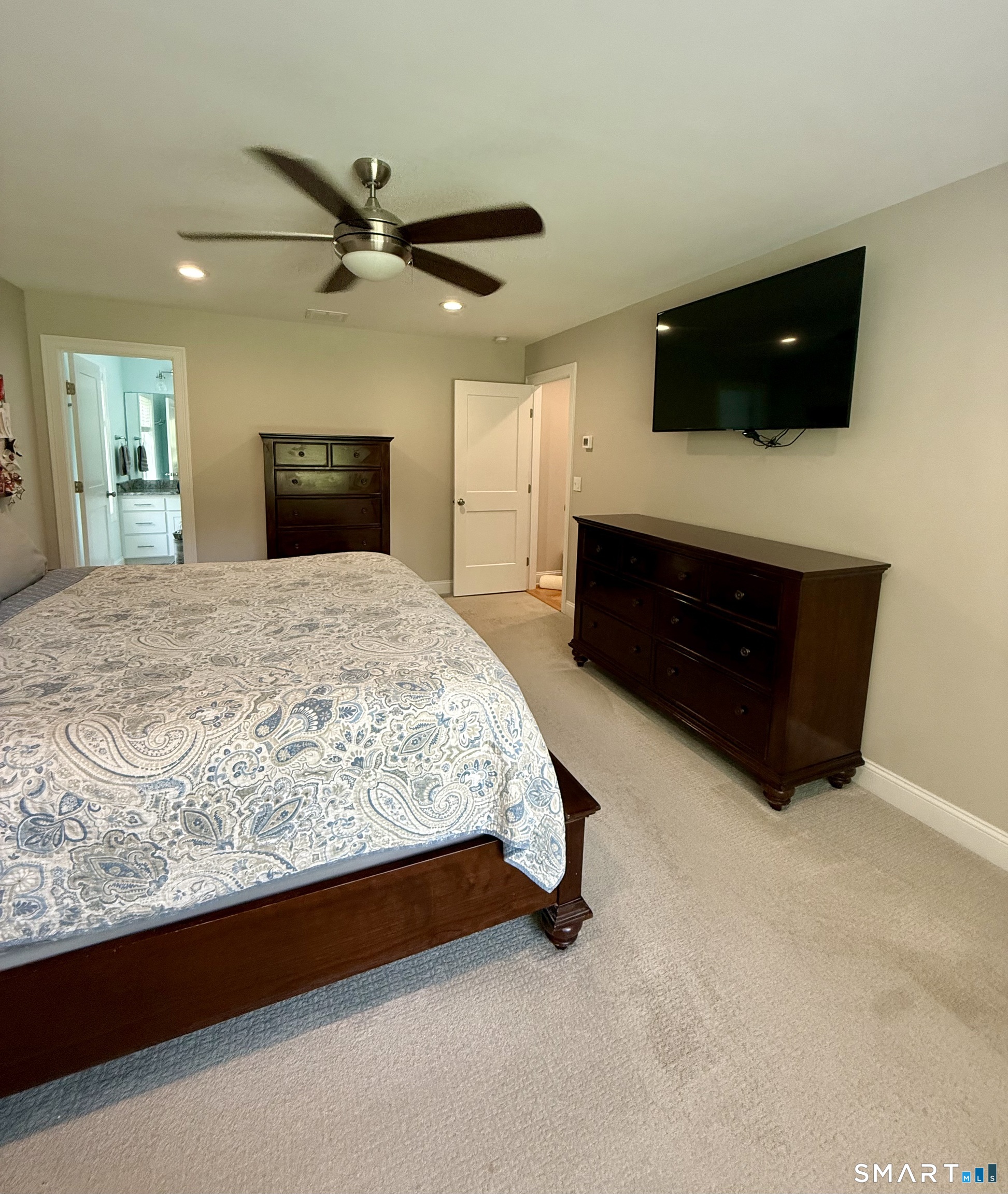 26 Fox Hollow Drive Montville CT 06370