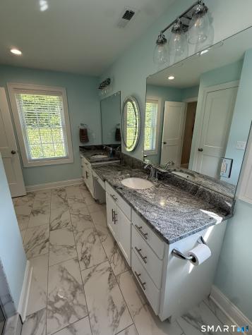 26 Fox Hollow Drive Montville CT 06370