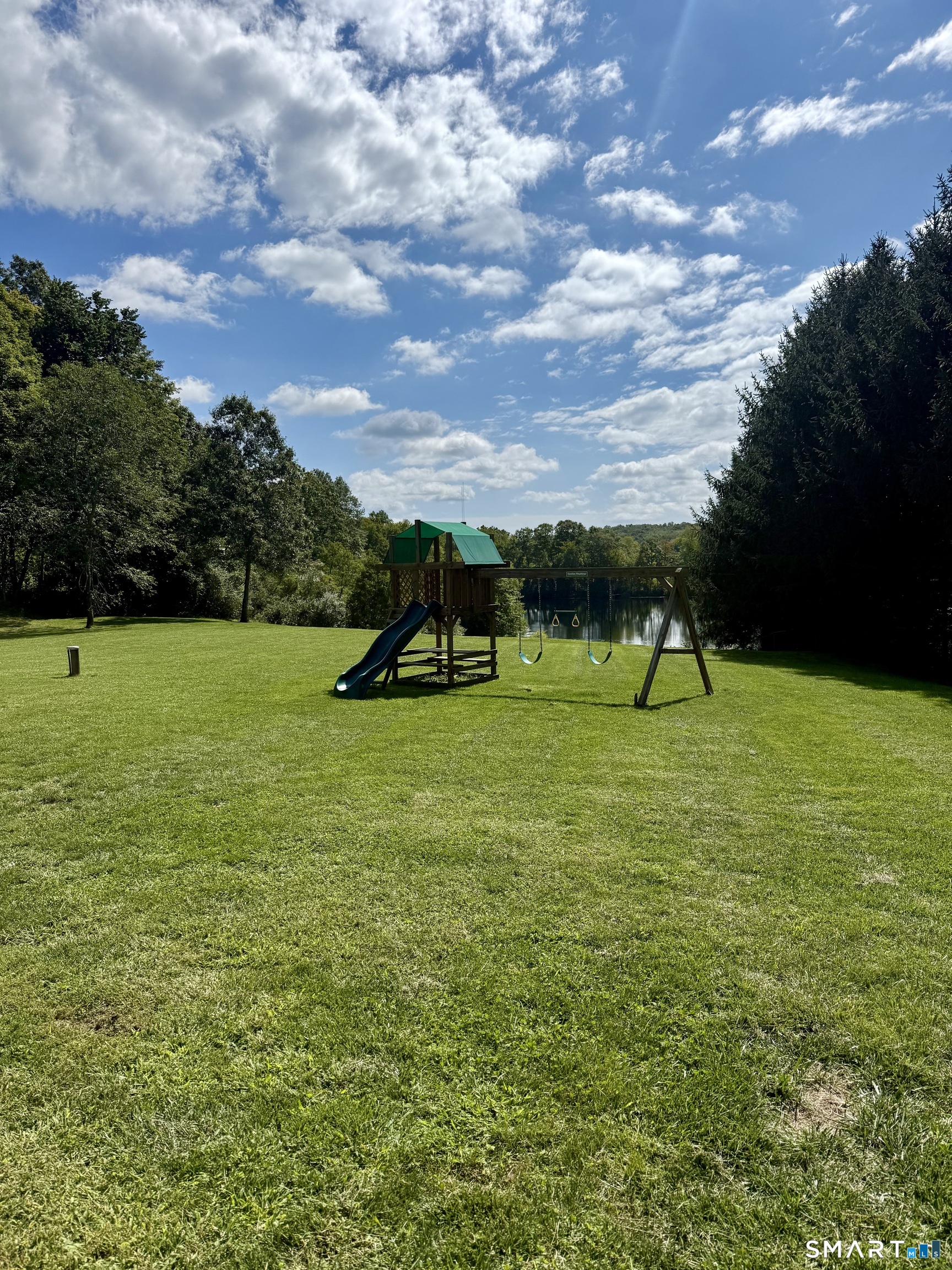26 Fox Hollow Drive Montville CT 06370