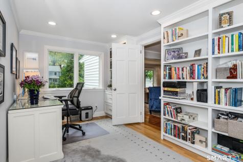 373 Auburn Road West Hartford CT 06119