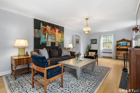 373 Auburn Road West Hartford CT 06119