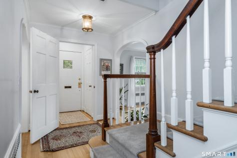 373 Auburn Road West Hartford CT 06119