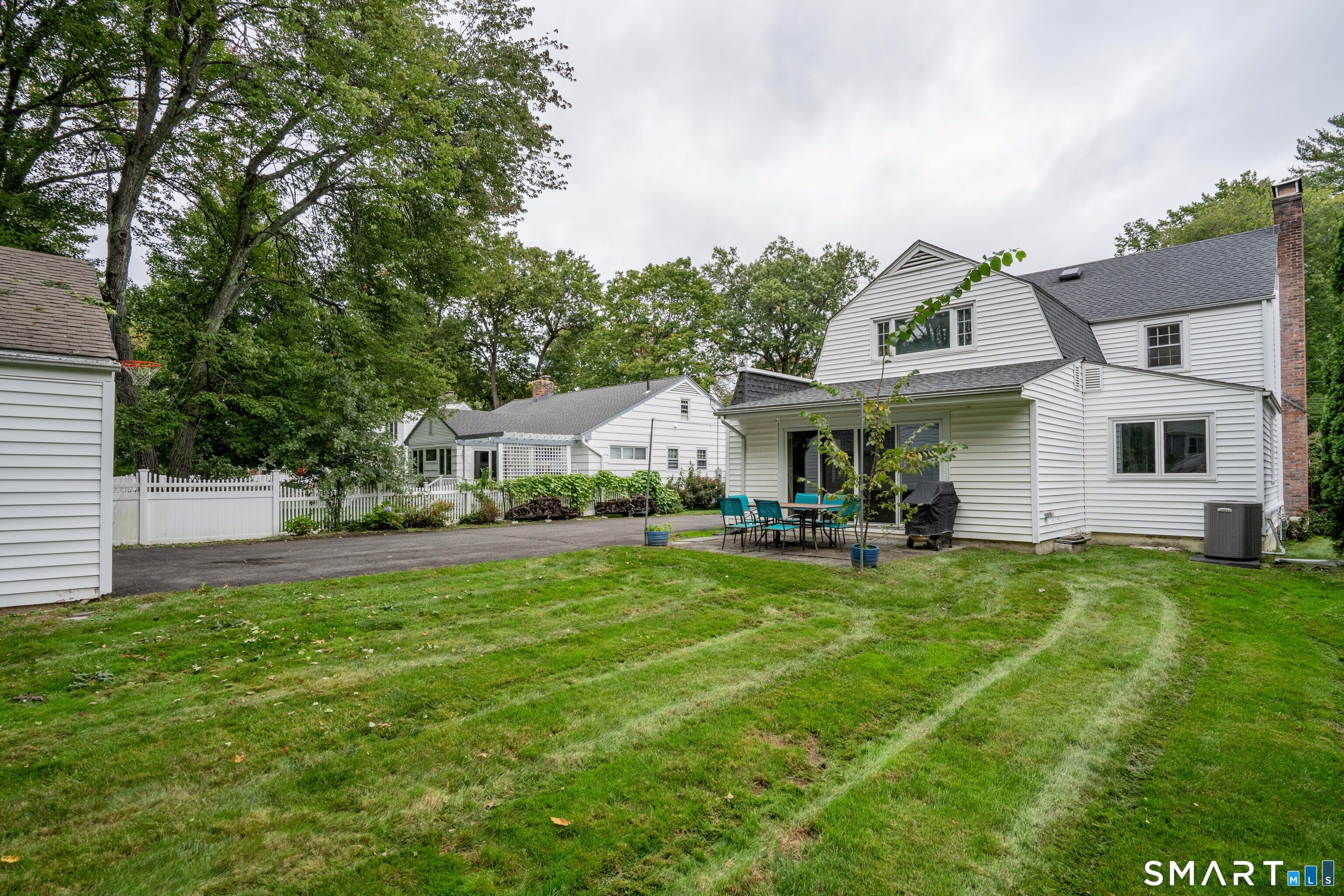 373 Auburn Road West Hartford CT 06119