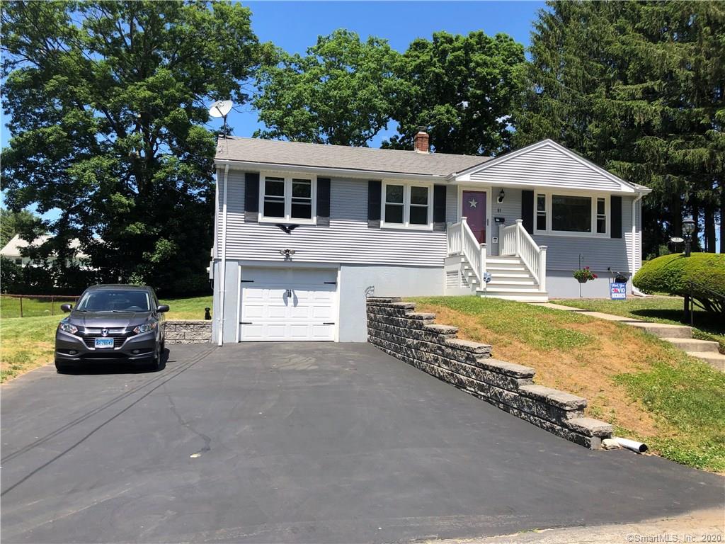 81 Dufault Street Putnam CT 06260