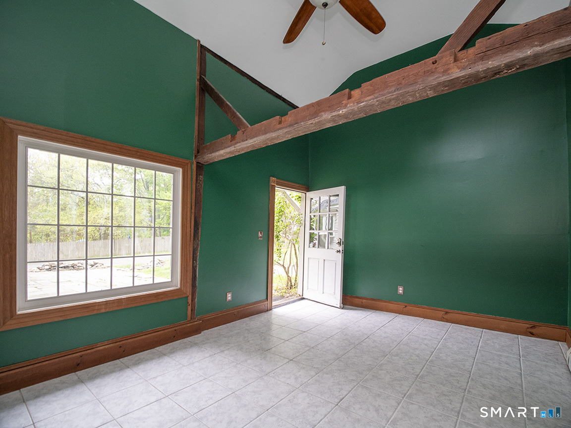 388 Amity Road Woodbridge CT 06525
