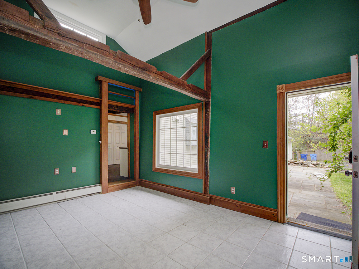 388 Amity Road Woodbridge CT 06525