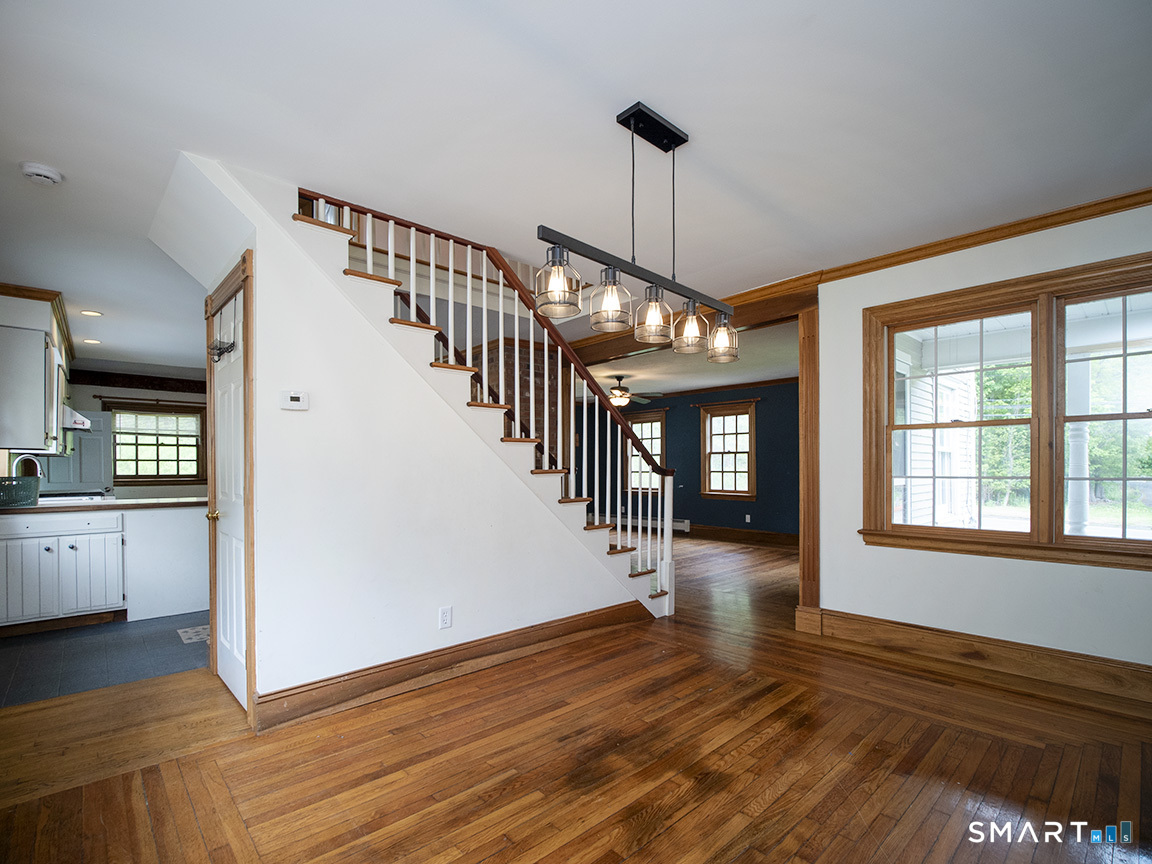 388 Amity Road Woodbridge CT 06525
