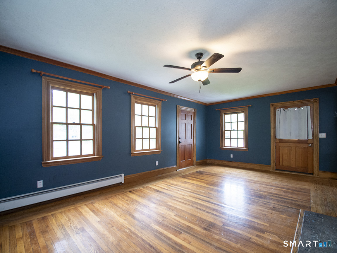 388 Amity Road Woodbridge CT 06525