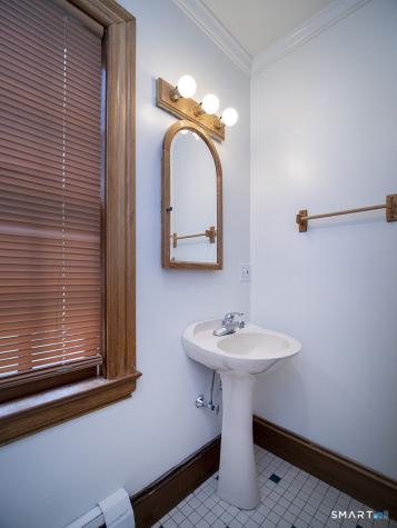 388 Amity Road Woodbridge CT 06525