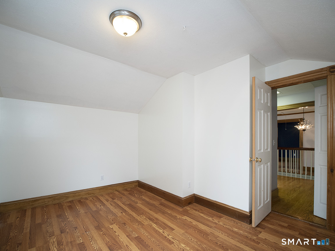 388 Amity Road Woodbridge CT 06525