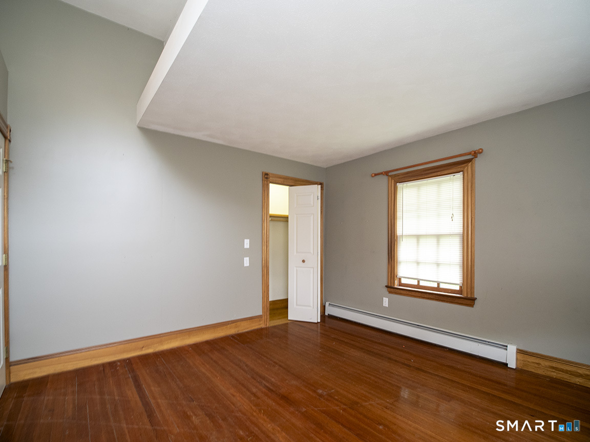 388 Amity Road Woodbridge CT 06525