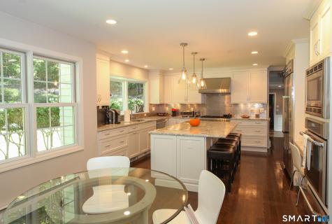 8 Glen Lane Weston CT 06883