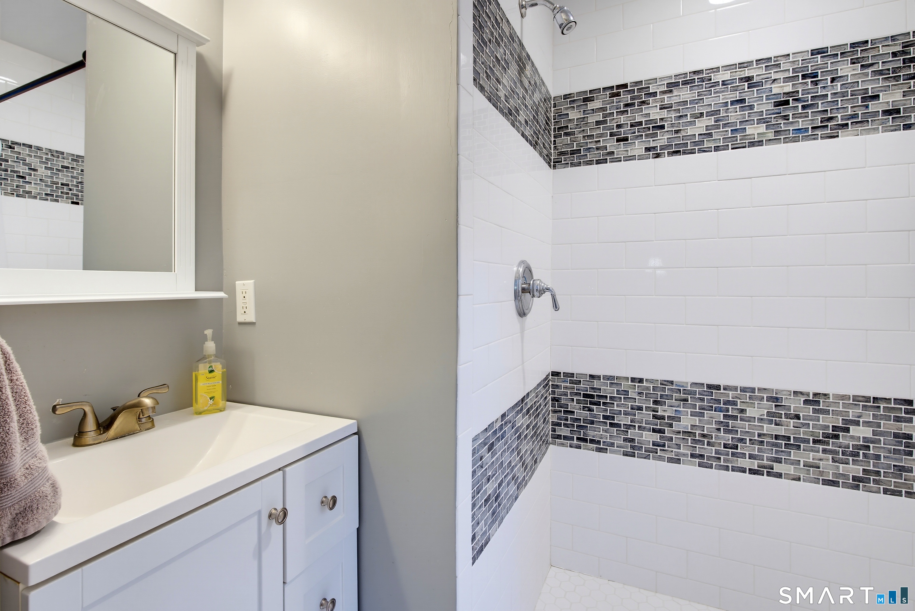 8 Glen Lane Weston CT 06883