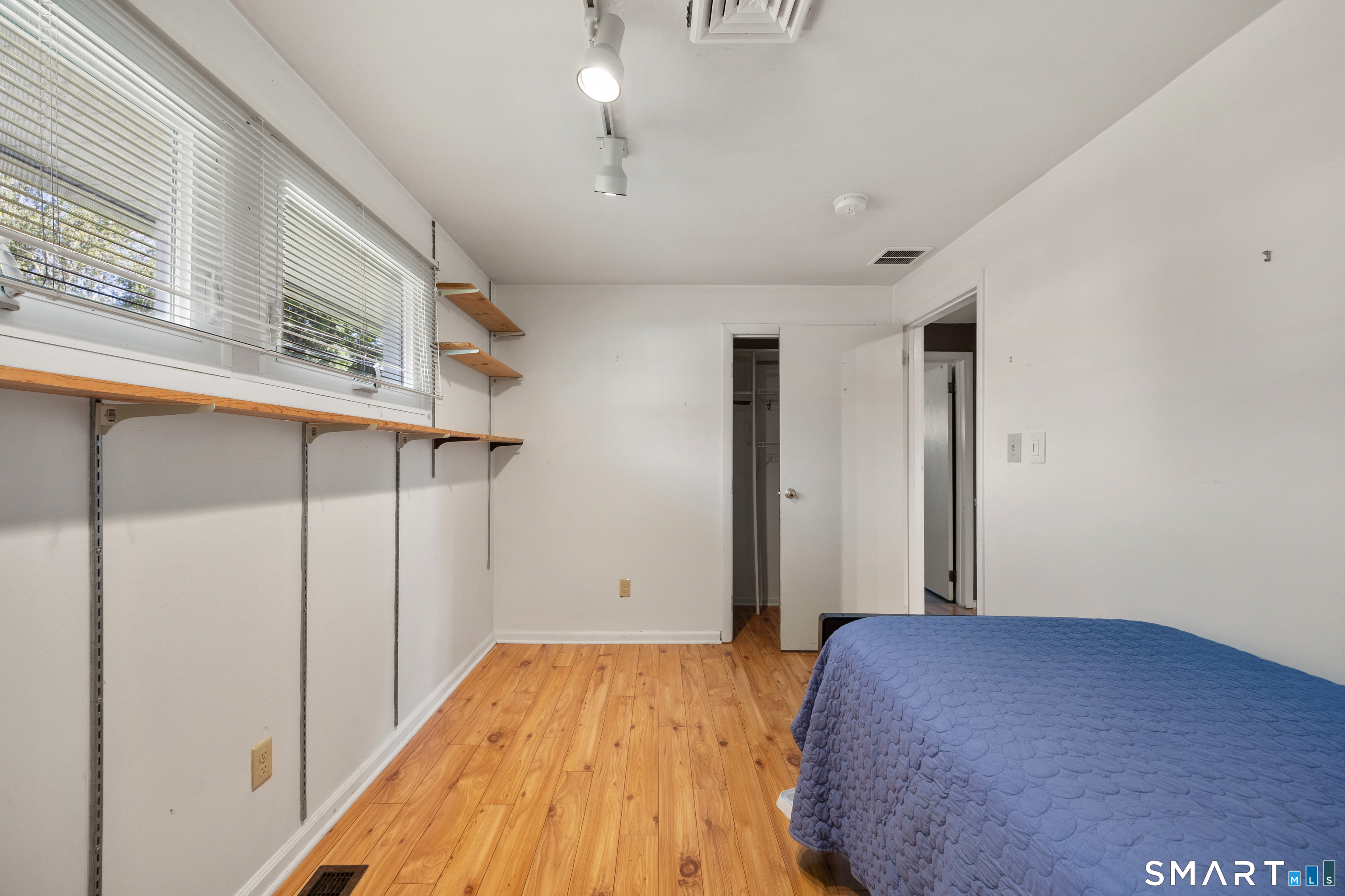 401 Juniper Lane Cheshire CT 06410