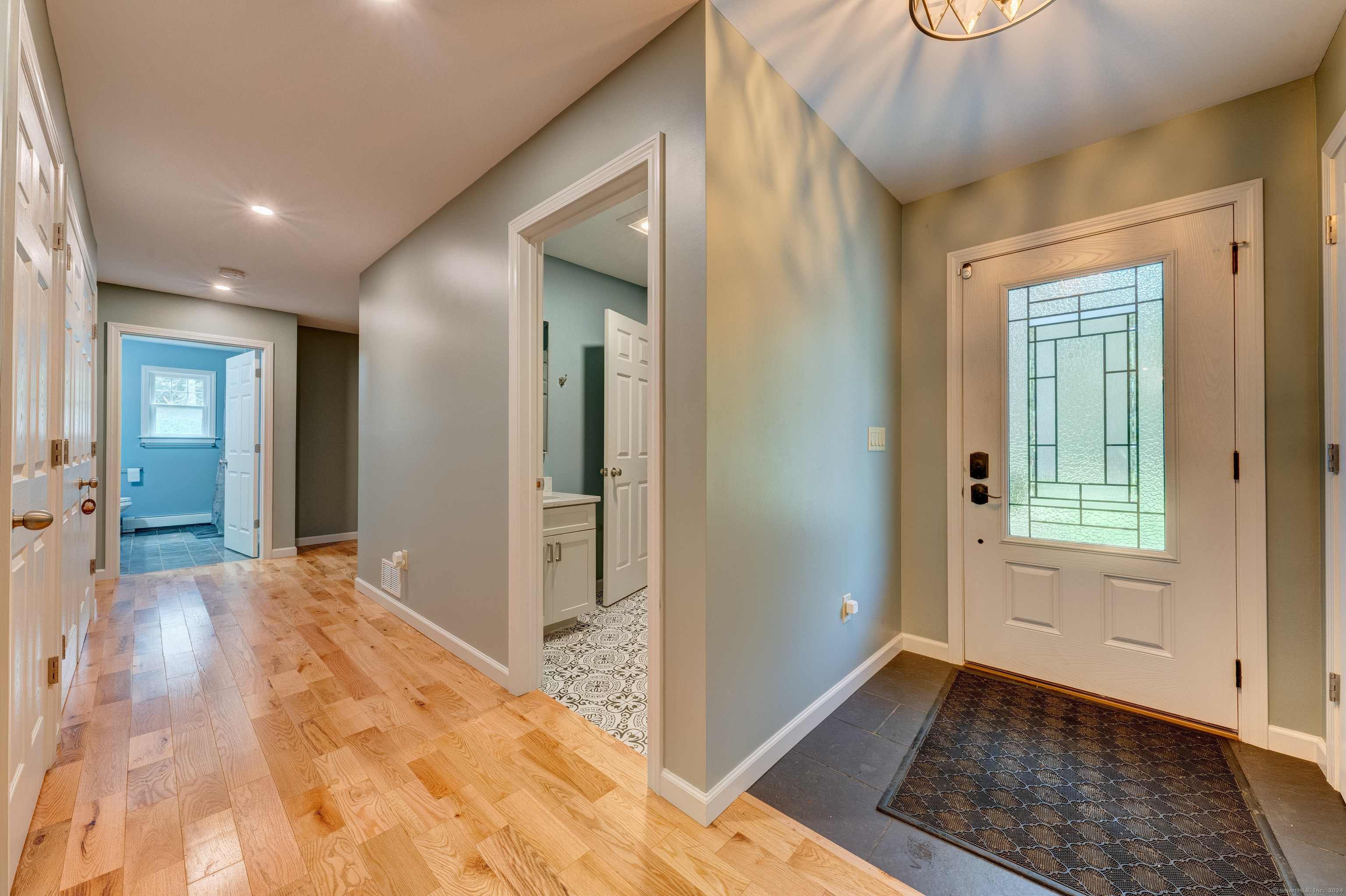 404 Bassetts Bridge Road Mansfield CT 06250