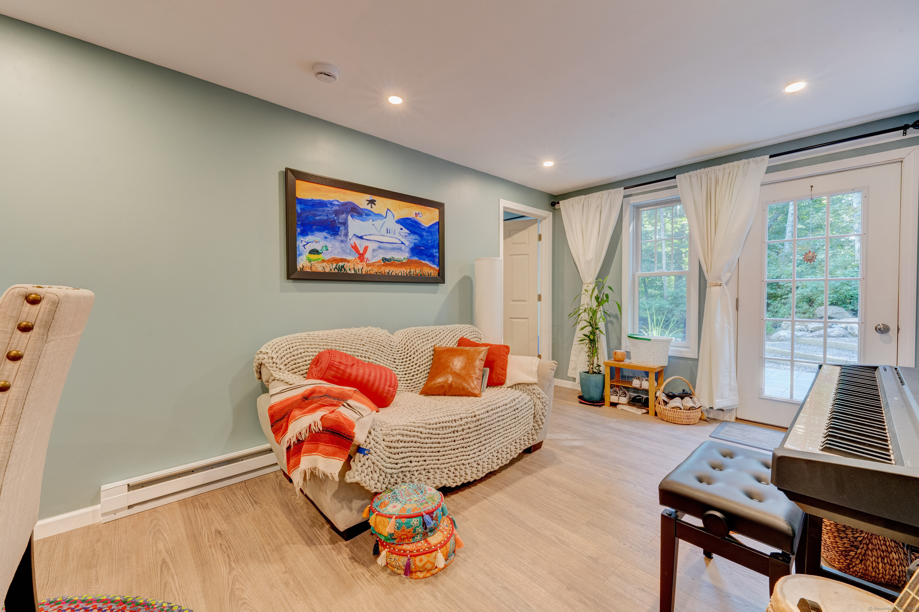 404 Bassetts Bridge Road Mansfield CT 06250