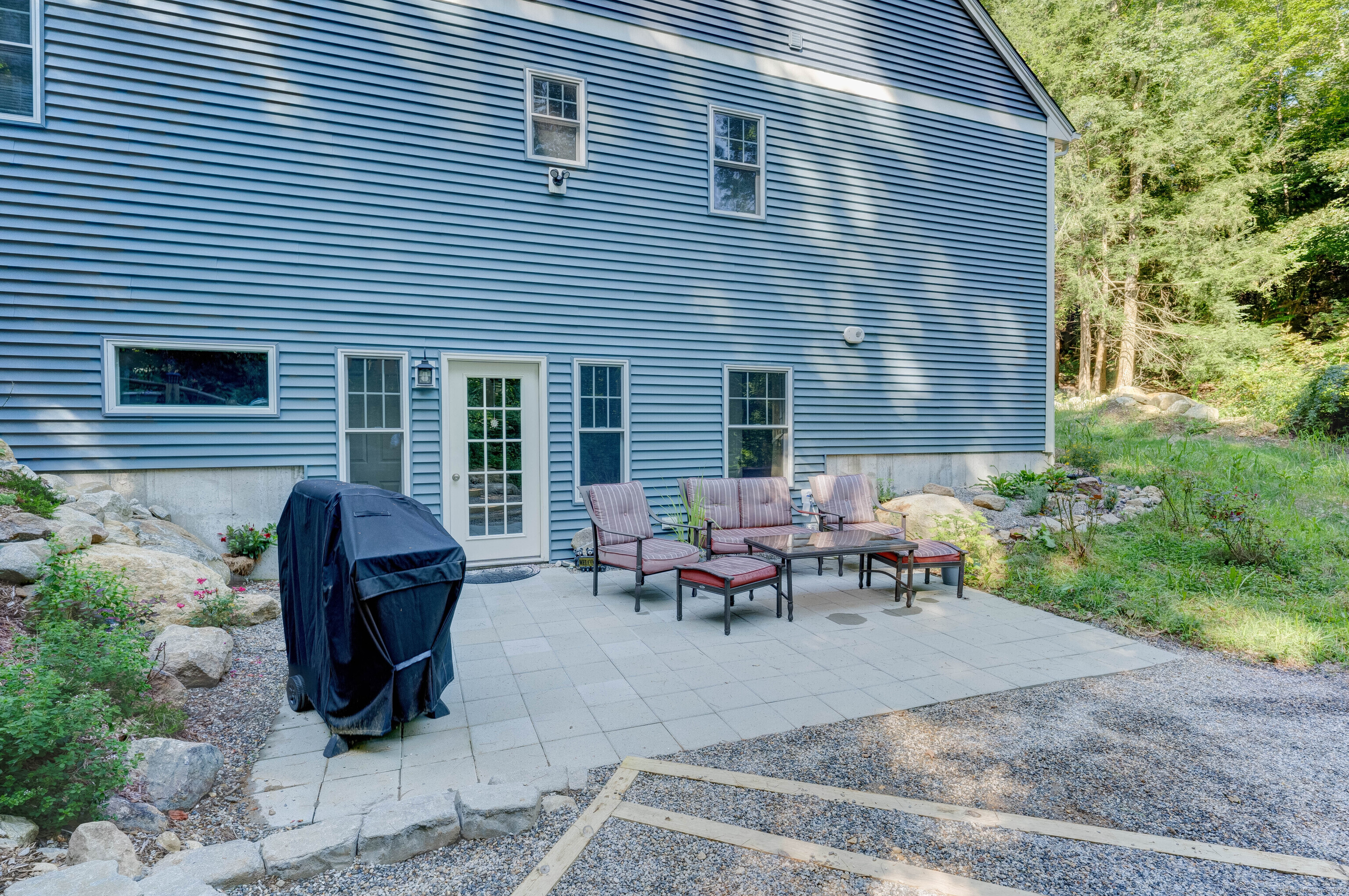 404 Bassetts Bridge Road Mansfield CT 06250